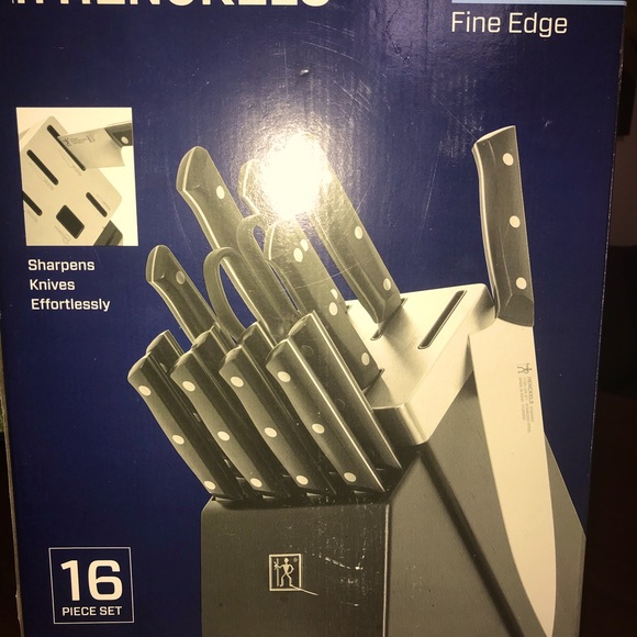Brand new, never used HENCKELS 16-piece knife set with self- sharpening block. - Picture 1 of 4